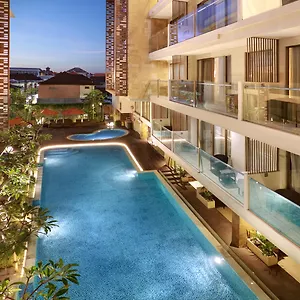 4* فندق هاربر كوتا باي أستون