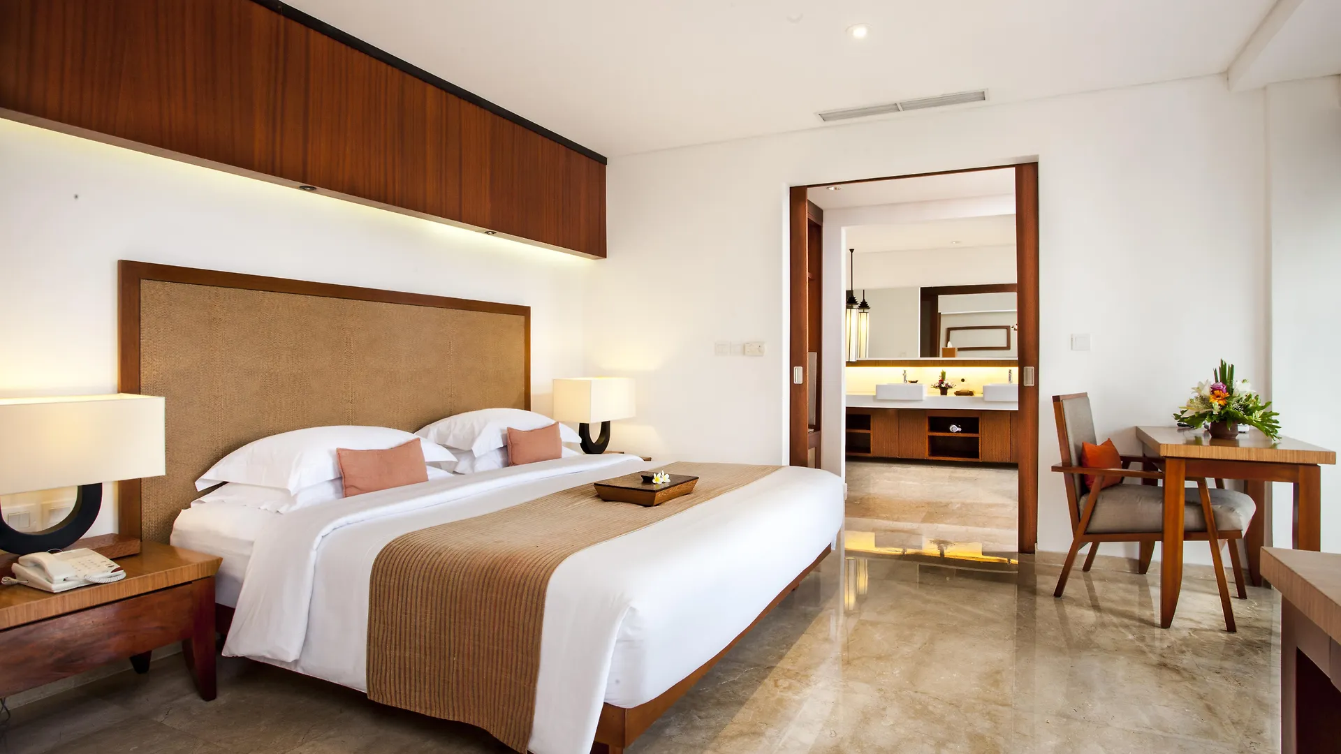 *****  The Magani Hotel And Spa Legian  Indonesia