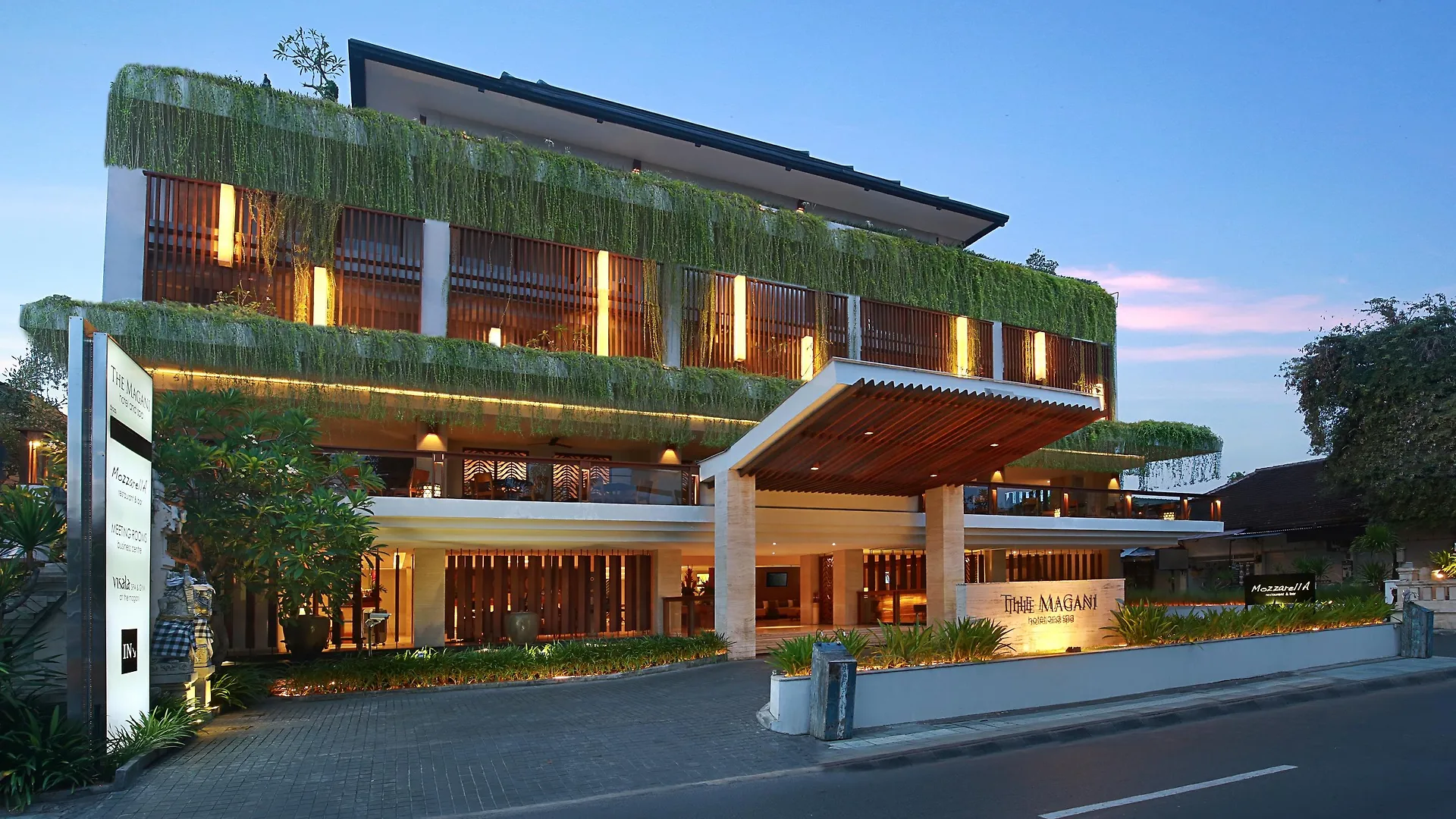 The Magani Hotel And Spa Legian  5*, Legian (Bali)